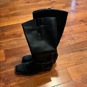 True Craft Black Heeled Boots